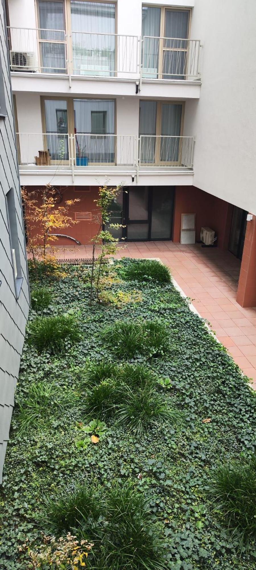 New Apartment With Free Garage Parking Near The Airport Bratislava Exteriér fotografie