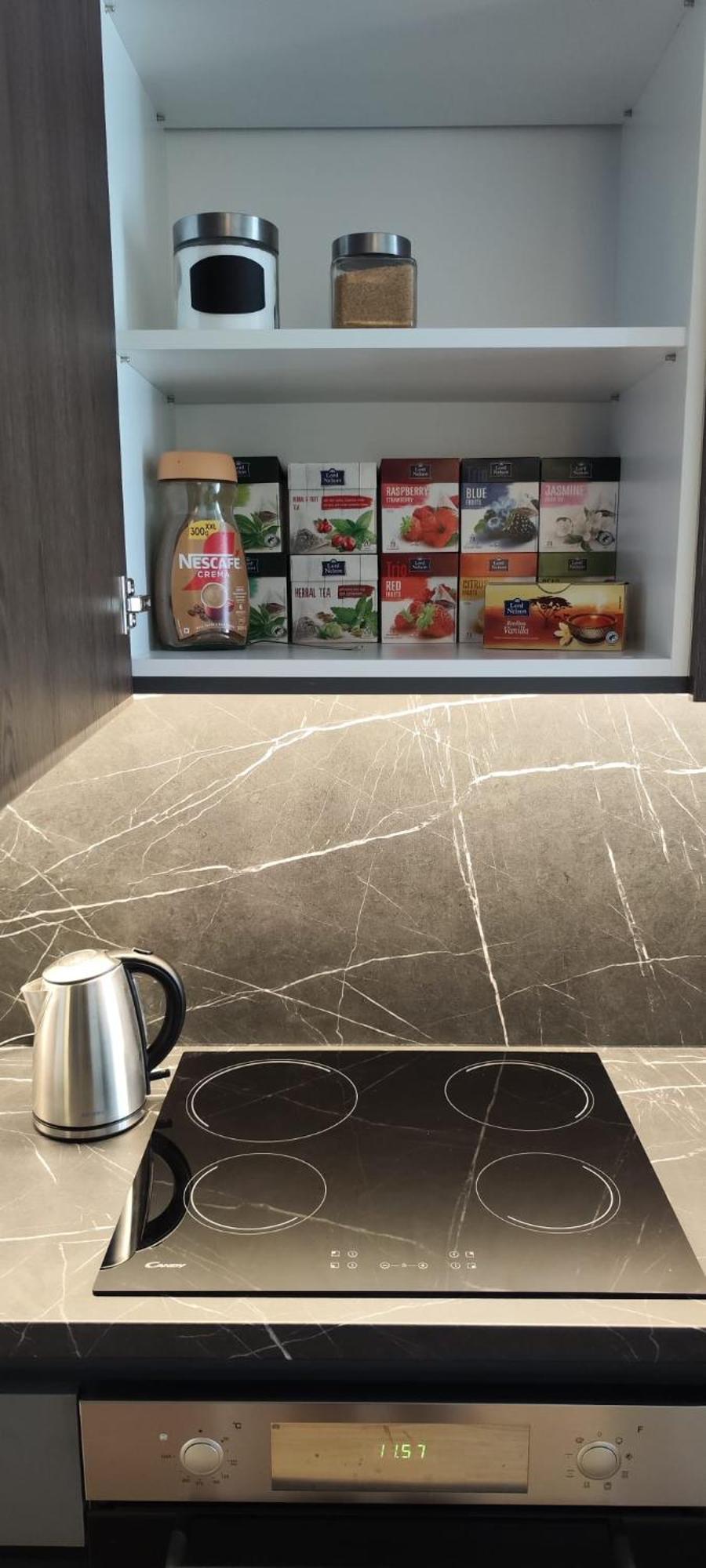 New Apartment With Free Garage Parking Near The Airport Bratislava Exteriér fotografie